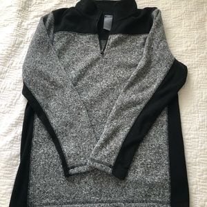 YOUTH BOYS CHAMPION SWEATER HENLEY -EUC (L 12-14)